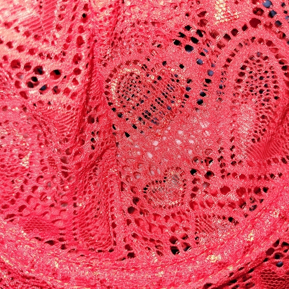 Lingerie - Picture 5 of 8